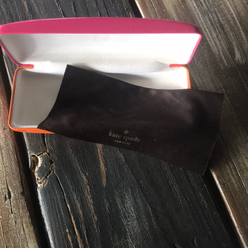♠️ kate spade ♠️ Eyeglass Case - Picture 5 of 6